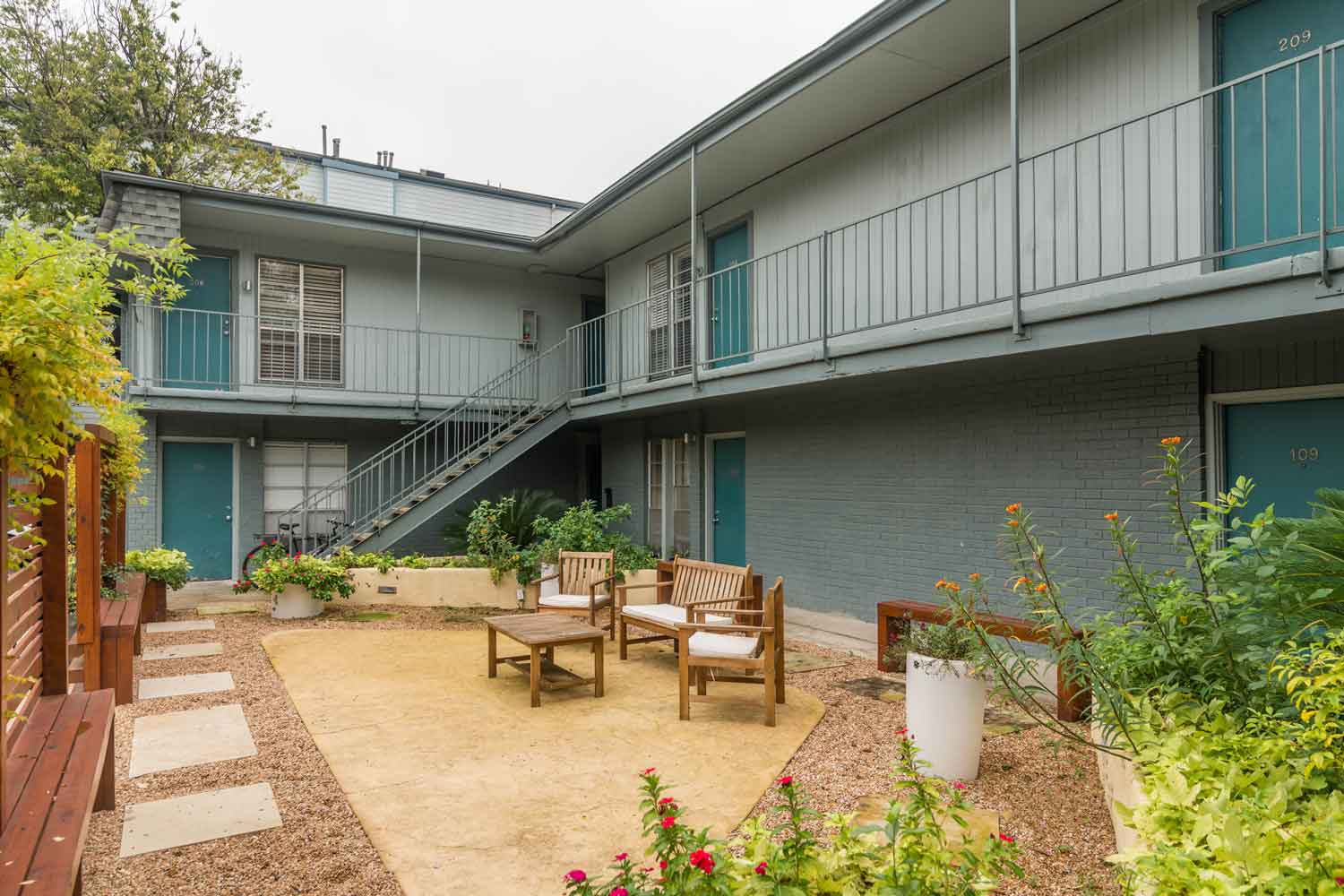 Cooper Street Capital Apartment Management Investments Multi-Family Property Operations