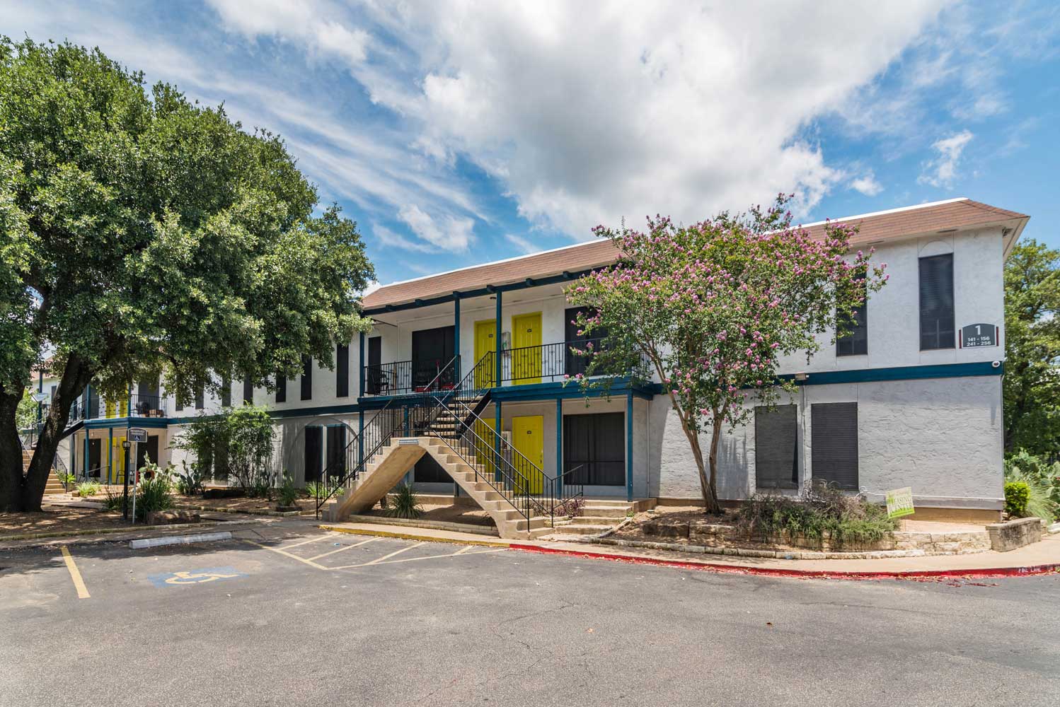 Cooper Street Capital Apartment Management Investments Multi-Family Property Operations